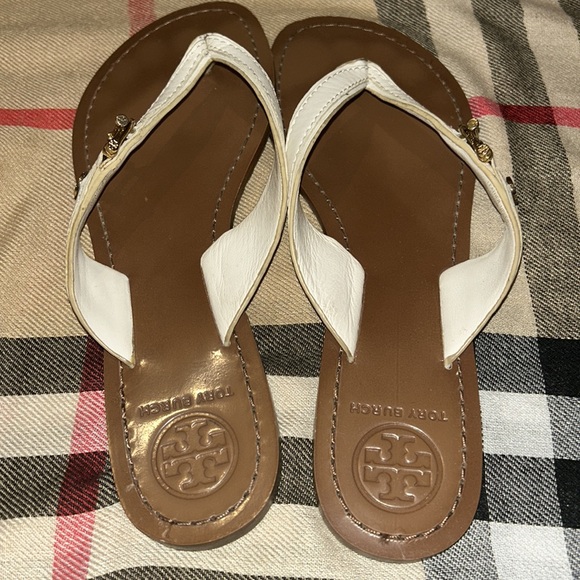 Tory Burch - Picture 3 of 5